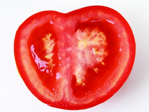從果皮、果肉到種子，番茄整顆都可以吃